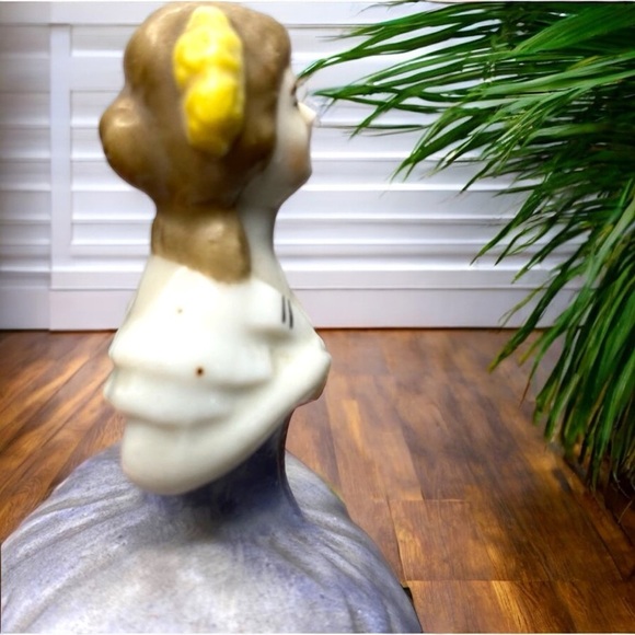 VINTAGE Small Bell - Lady with Blue Periwinkle Ball Gown - Picture 5 of 11